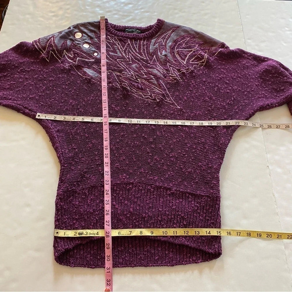 Vintage 80s 90s Retro Momcore Sweater Womens Medium Purple Leatger Embroidered - Picture 9 of 10